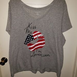 22/24 gray Patriotic tee